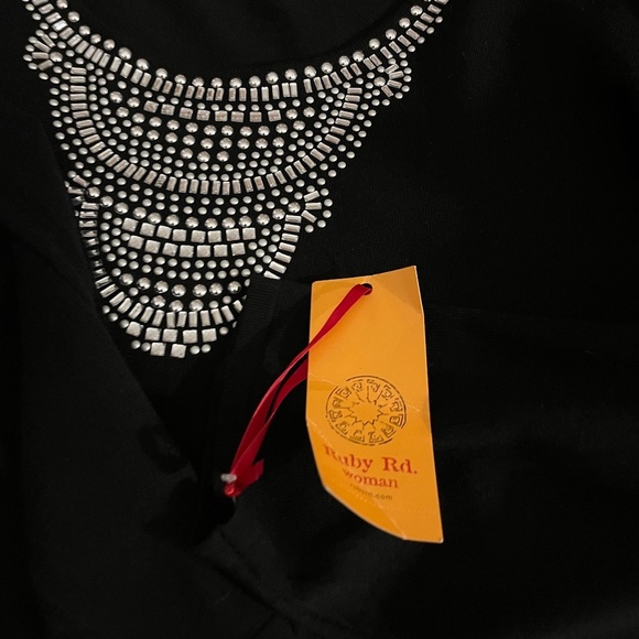 Black Ruby Rd Embelished Sweater Scoop Neck - Picture 9 of 11